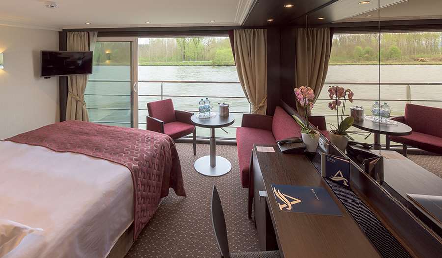 Avalon View Panorama Suite 1.jpg